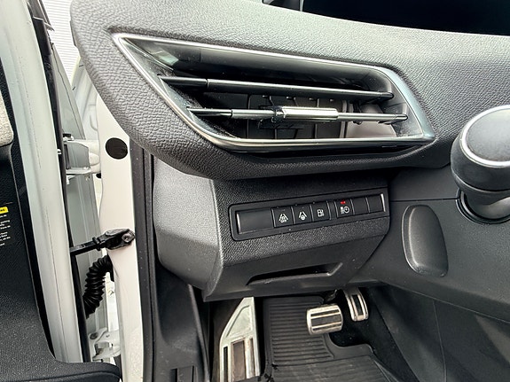 Peugeot 3008 20 of 30