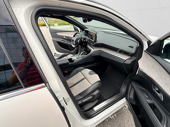 Peugeot 3008 12 of 30