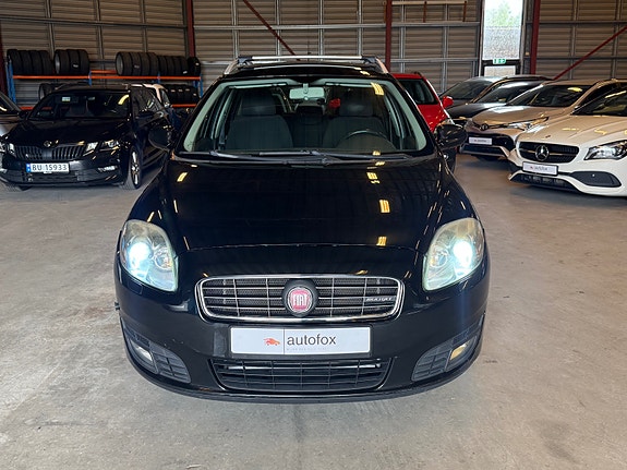 Fiat Croma 2 of 5