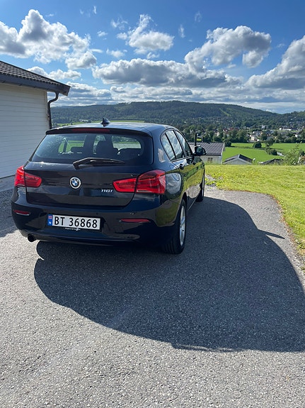 BMW 116i 5 of 5