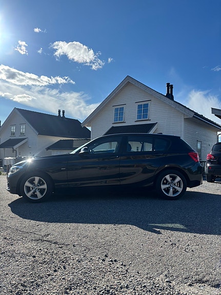 BMW 116i 7 of 15