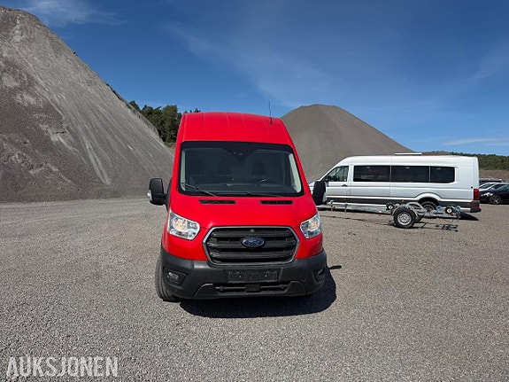 Ford Transit 5 of 5
