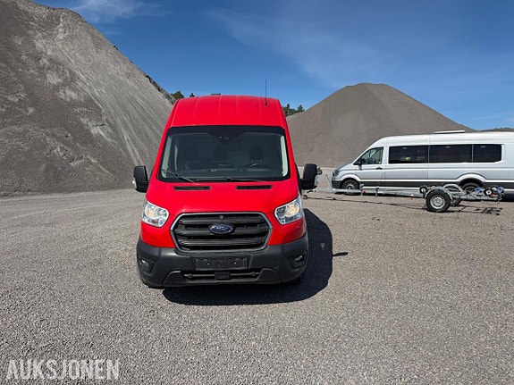 Ford Transit 4 of 5