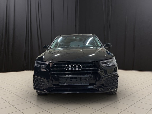 Audi Q3 8 of 30