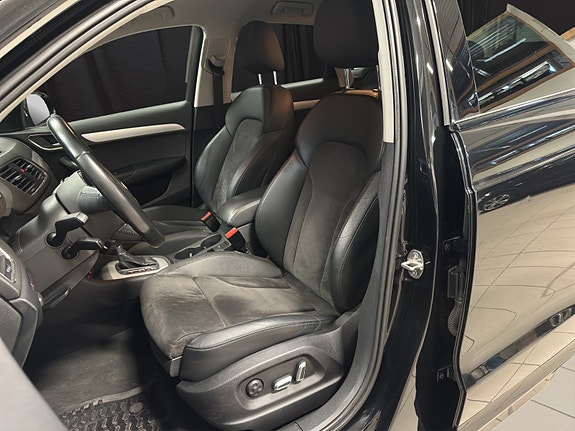 Audi Q3 12 of 30