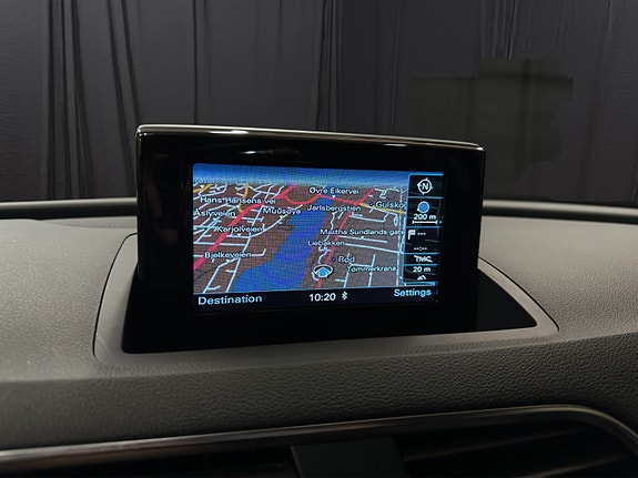 Audi Q3 22 of 30