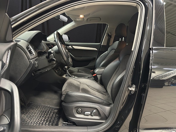 Audi Q3 11 of 30