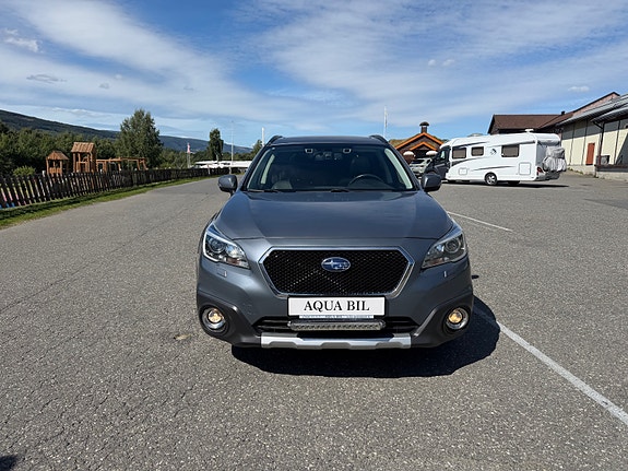 Subaru Outback 3 of 5