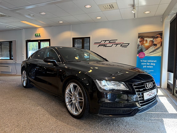 Audi A7 2 of 5