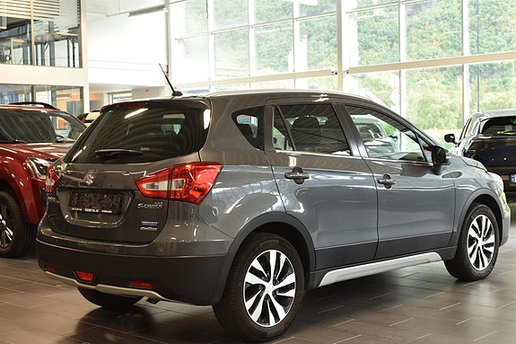 Suzuki SX4 S-Cross 5 of 14