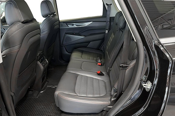 Maxus Euniq 6 7 of 27