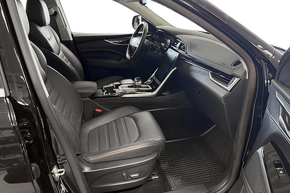 Maxus Euniq 6 23 of 27