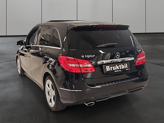 Mercedes-Benz B180 3 of 27