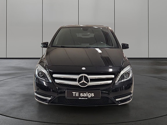 Mercedes-Benz B180 8 of 27