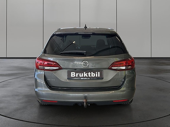 Opel Astra 4 of 5