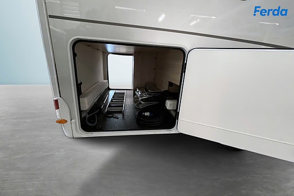 Sunlight T69L Adventure Automat | Heveseng | Queen Bed | Solcelle | Oslo & Torp 16 of 17