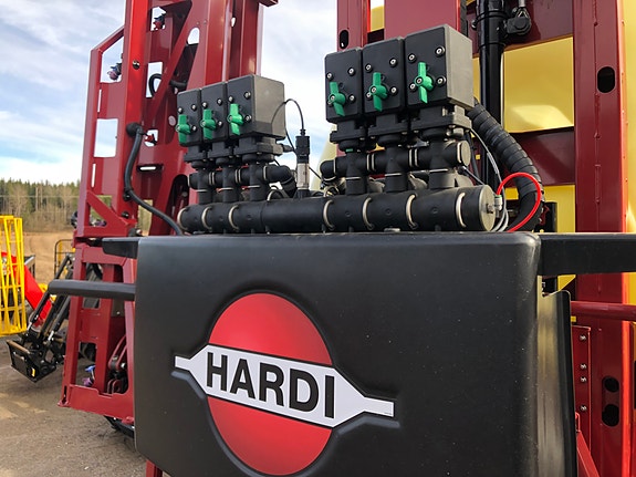 Hardi Mega 1200liter 15m, Iso bus, seksjonskontroll 2026, kr 399 000,-