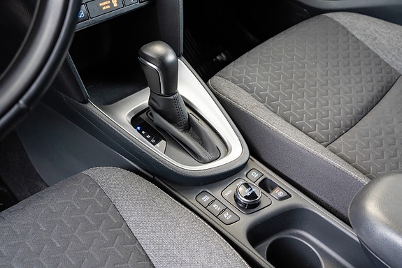 Toyota Yaris Cross 14 of 30