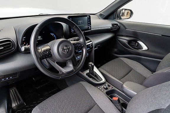 Toyota Yaris Cross 13 of 30