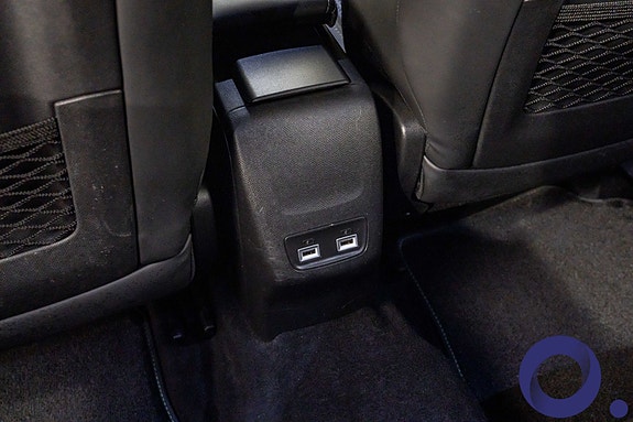 Peugeot e-2008 23 of 26