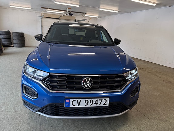 Volkswagen T-Roc 8 of 24