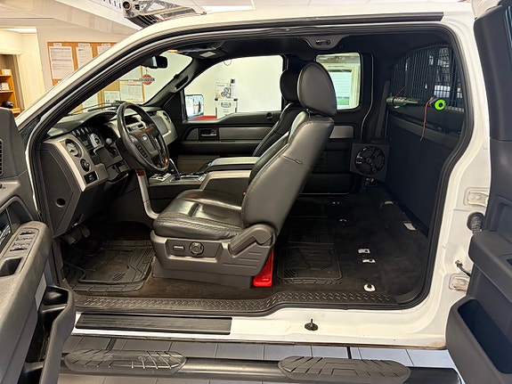 Ford F-150 6 of 10
