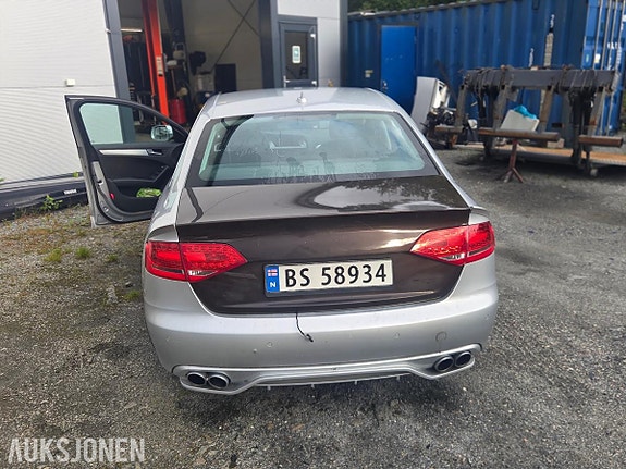 Audi A4 3 of 5