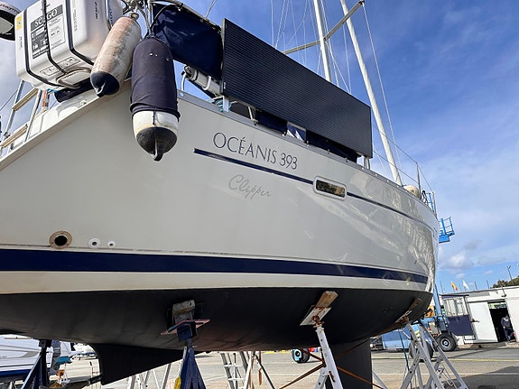 Langturrigget Benetau Oceanis 393. meget godt vedlikeholdt. 2 of 30