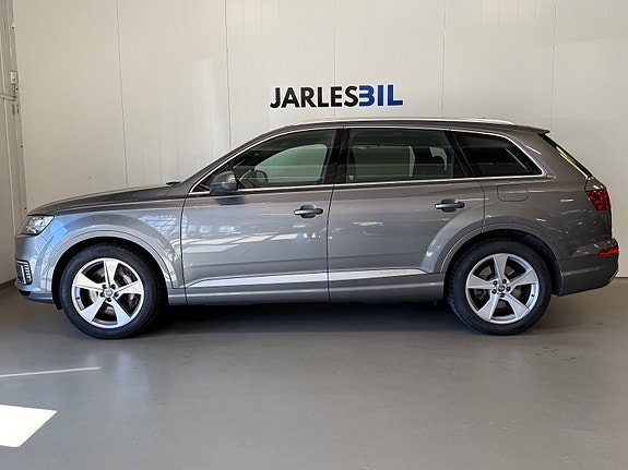 Audi Q7 15 of 30