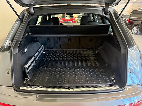 Audi Q7 12 of 30