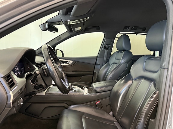 Audi Q7 17 of 30