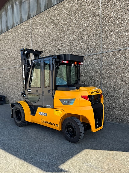 Hyundai 4,5T Li-ion 2 of 18