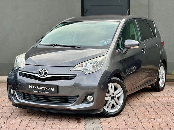 Toyota Verso-S 5 of 5
