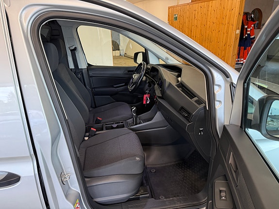Volkswagen Caddy 11 of 23