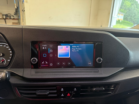 Volkswagen Caddy 15 of 23