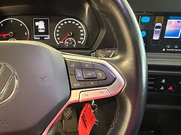 Volkswagen Caddy 14 of 23