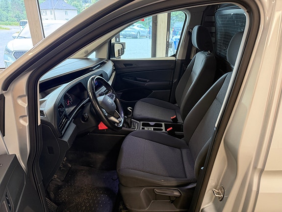 Volkswagen Caddy 10 of 23