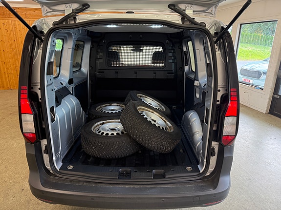 Volkswagen Caddy 21 of 23