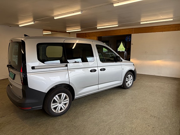 Volkswagen Caddy 7 of 23
