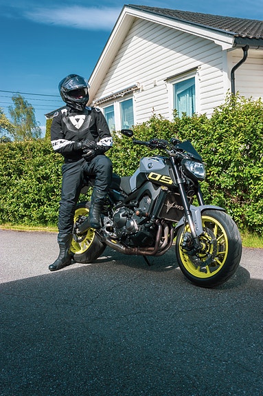 Yamaha XJ6 14 of 15