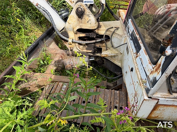 Takeuchi TB045 21 of 30