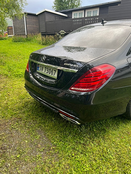 Mercedes-Benz S300 4 of 5