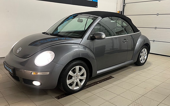 Volkswagen Beetle 2 of 11