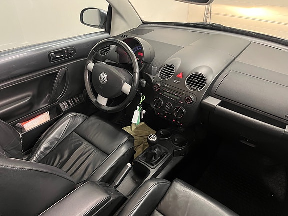 Volkswagen Beetle 6 of 11