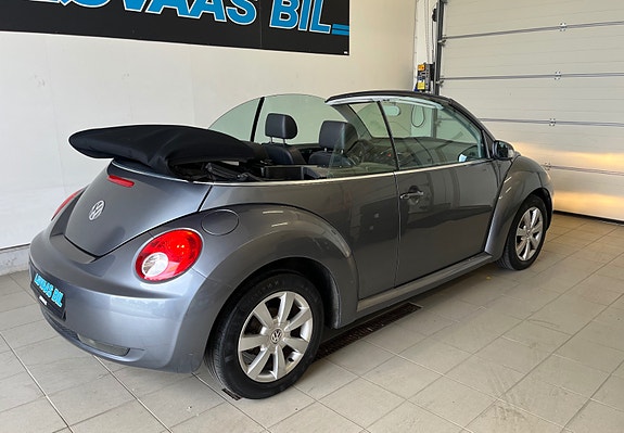 Volkswagen Beetle 4 of 11
