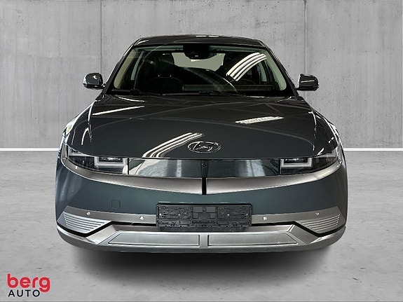 Hyundai Ioniq 5 2 of 27