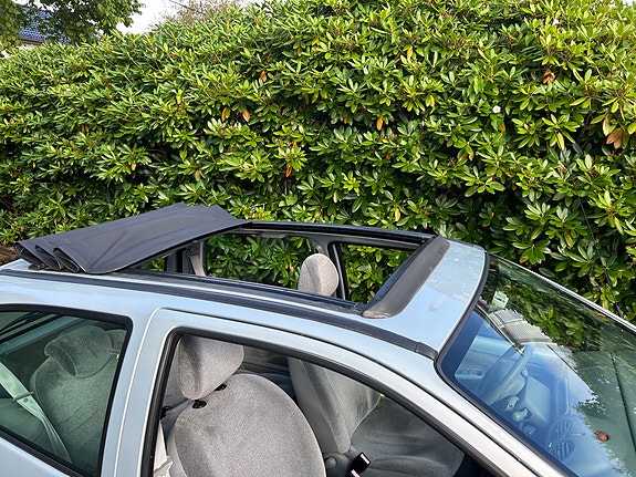 Renault Twingo 7 of 12