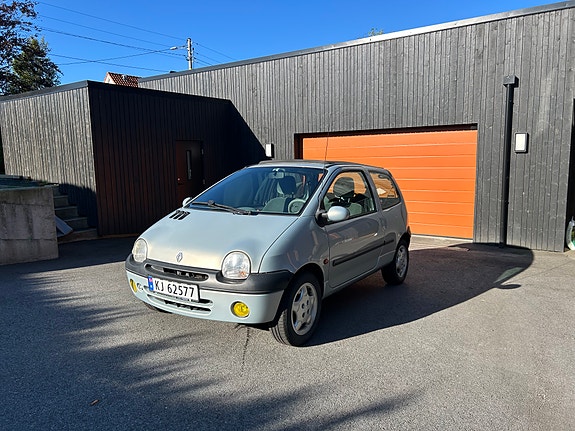 Renault Twingo 3 of 12