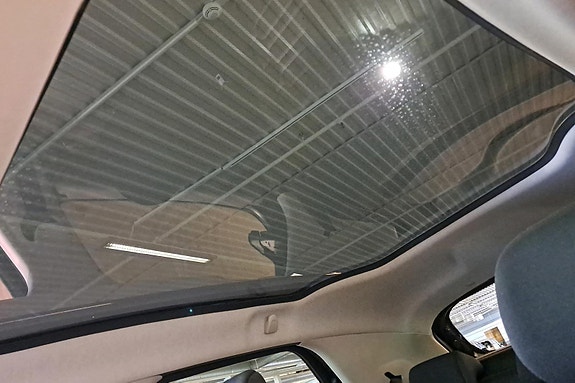 Citroen C4 Cactus 27 of 27