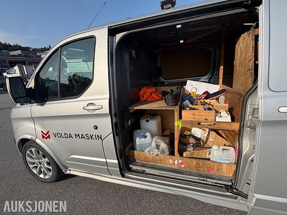 Ford Transit Custom 19 of 30